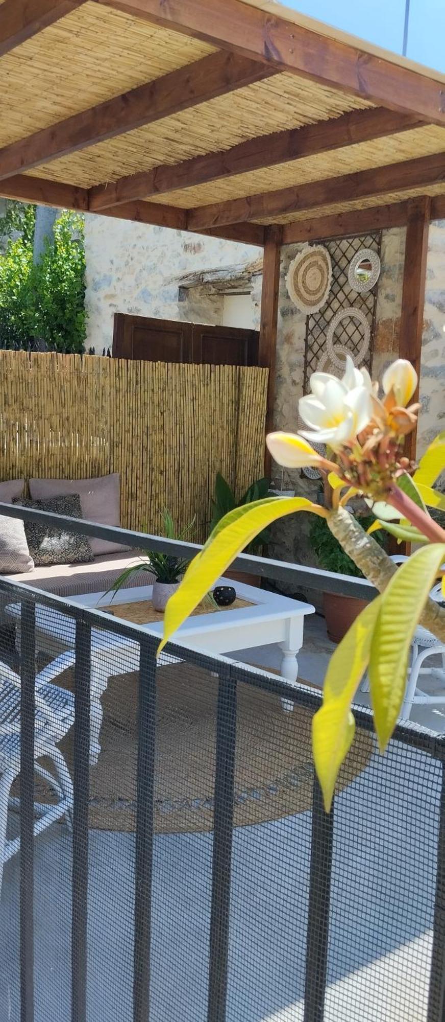 Namaste Family House Villa Pombia Exterior photo